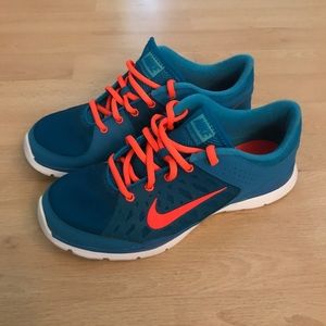 Nike shoes